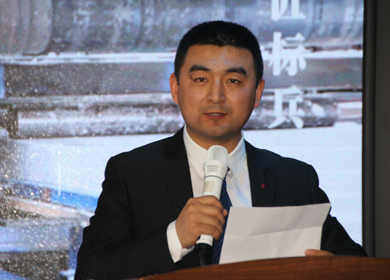 創(chuàng  )業(yè)元老-張章